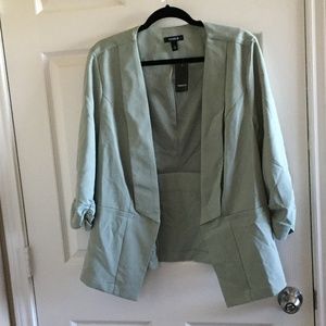 NWT Torrid Ruched Sleeve Blazer